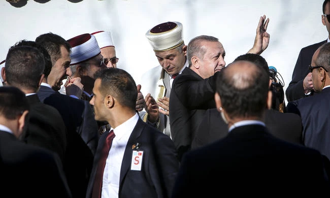 «Δώρο» στον Ερντογάν: Κινήσεις ντε φάκτο νομιμοποίησης των ψευδομουφτήδων – Απίστευτες καταστάσεις σε Κομοτηνή και Θεσσαλονίκη